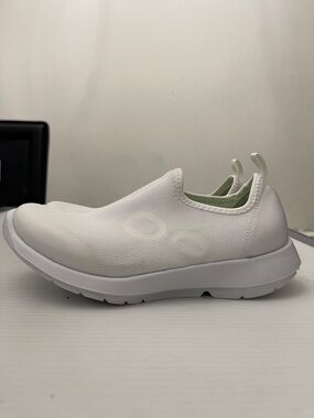 OOFOS OOmg SPORT SHOES WOMENS SIZE W6.5